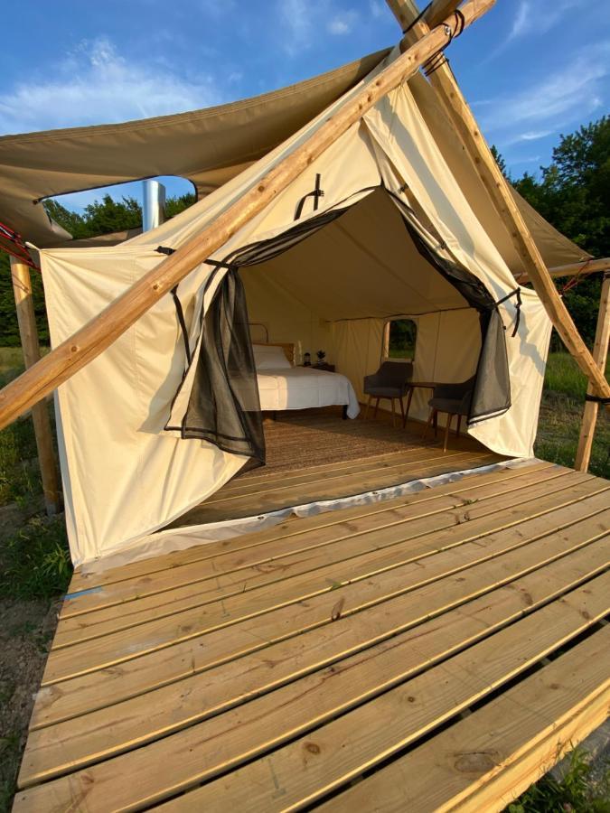 Off Map Glamping Campismo de Luxo